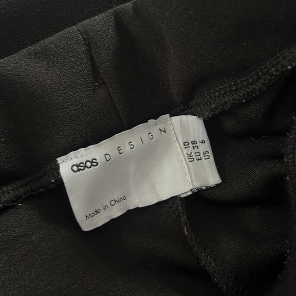 ASOS Design Pleated Jersey Tapered Black Pants- 6 - Picture 8 of 8